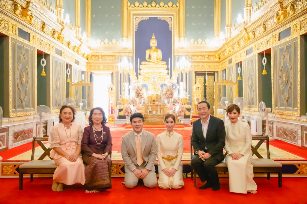 9390DDCC-4119-408D-BA82-236F45773072